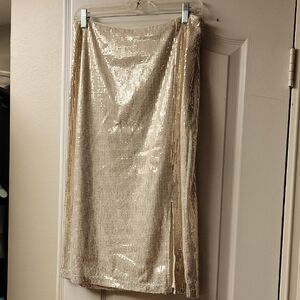 Elegant Sequin Skirt in Gold